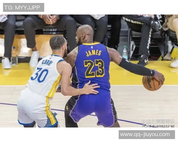 库里谈詹姆斯缺阵原因称其必定有正当理由想上场比赛